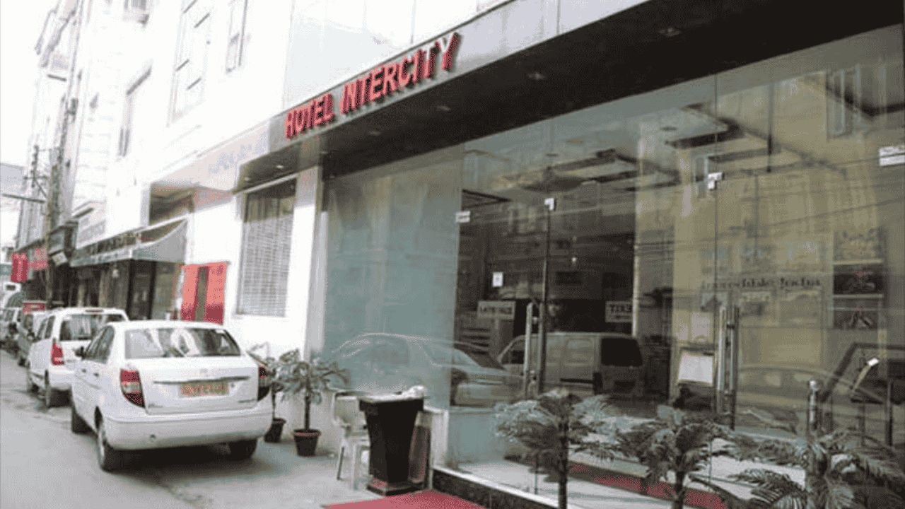 Hotel Intercity - Karol Bagh